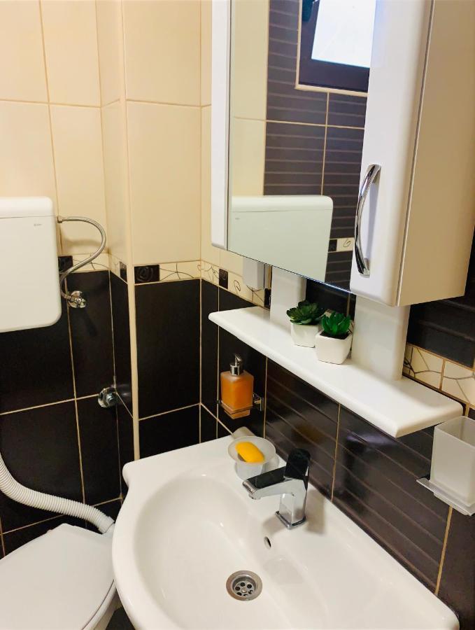 Appartement Gara 5 à Kotor Extérieur photo